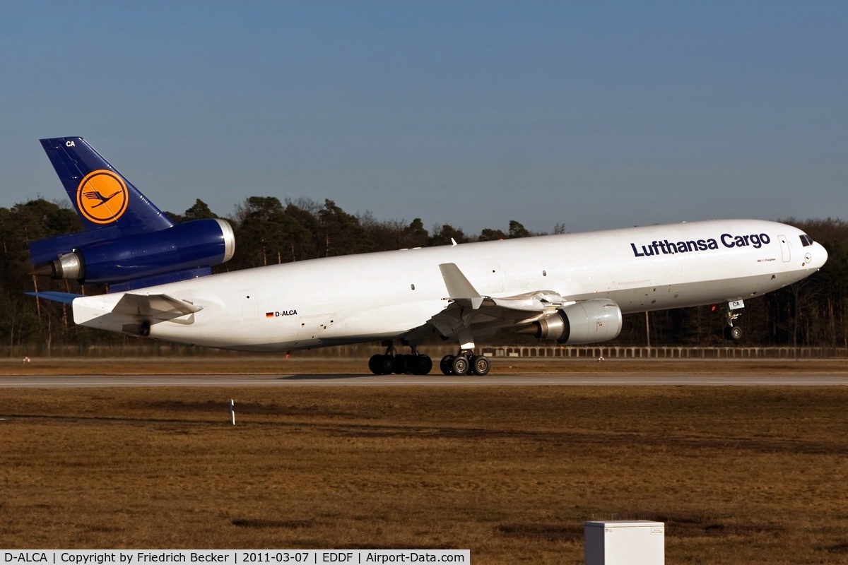 D-ALCA, 1998 McDonnell Douglas MD-11F C/N 48781, departure via RW18W