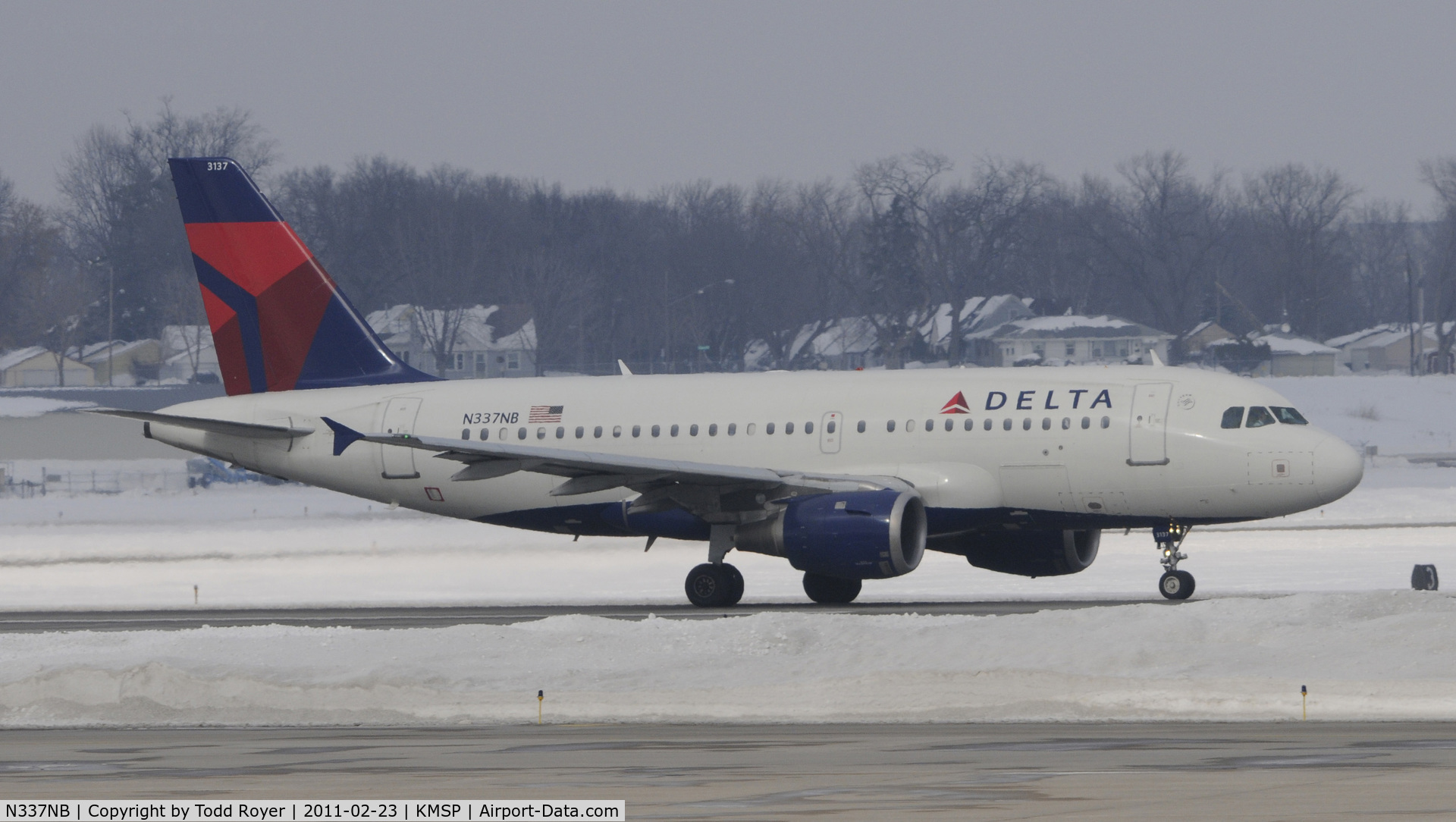 N337NB, 2002 Airbus A319-114 C/N 1685, Delta