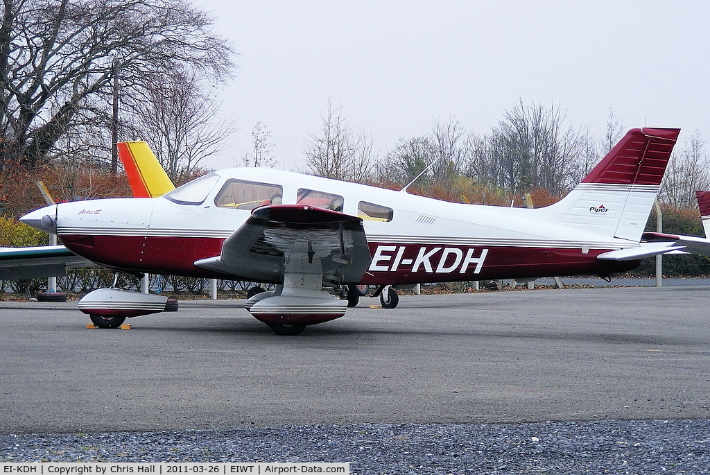 EI-KDH, 2001 Piper PA-28-181 Archer TX C/N 2843422, privately owned