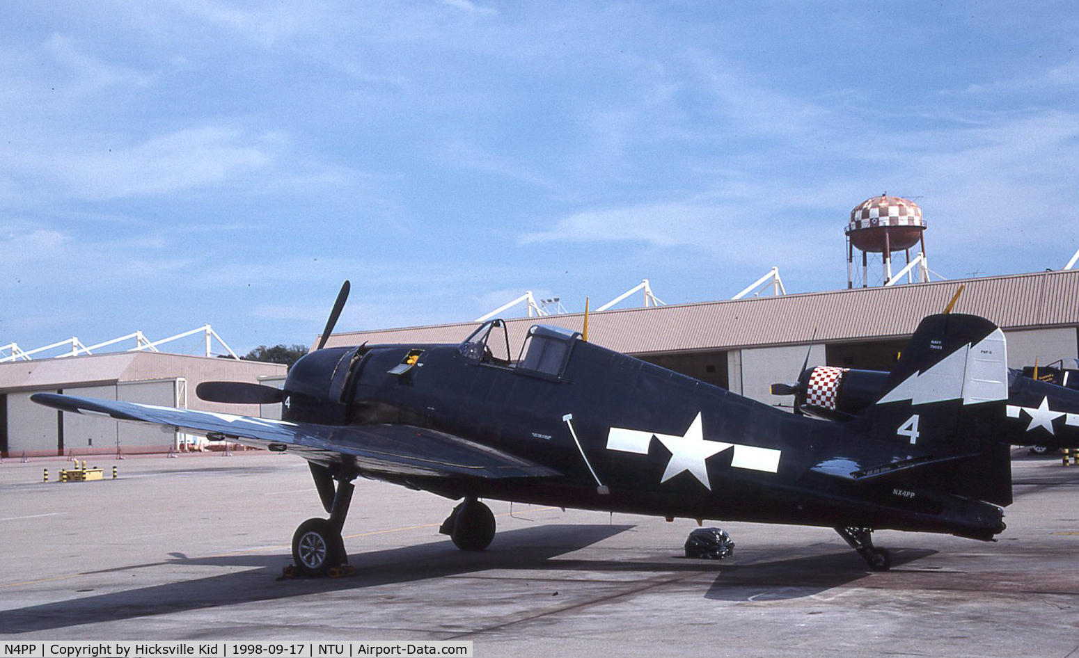 N4PP, 1945 Grumman F6F-5 Hellcat C/N A-10828 (USN79683), Grumman F6F-5 Hellcat N4PP taken 17 Sept 1998 at NAS Oceana.