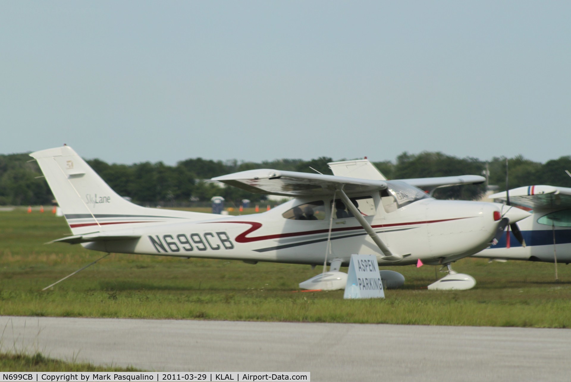 N699CB, 2001 Cessna 182T Skylane C/N 18281033, Cessna 182T