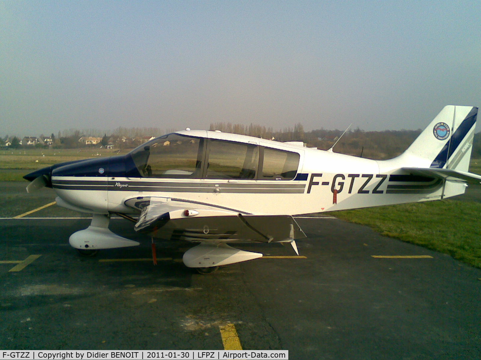 F-GTZZ, Robin DR-400-180 Regent C/N 2462, DR400-180
