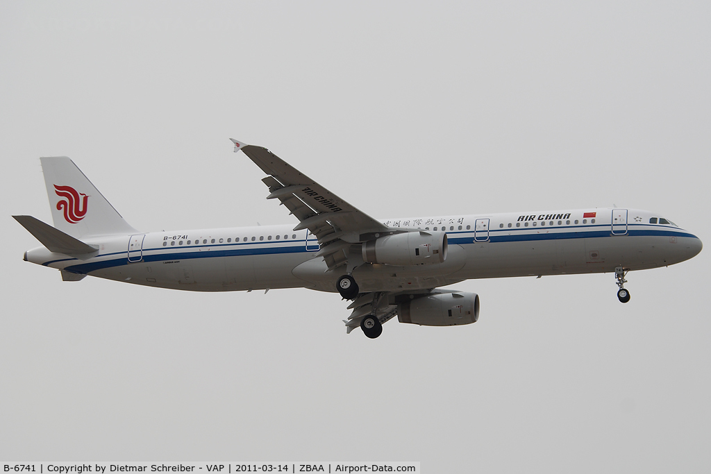 B-6741, 2011 Airbus A320-232 C/N 4617, Air China Airbus A321