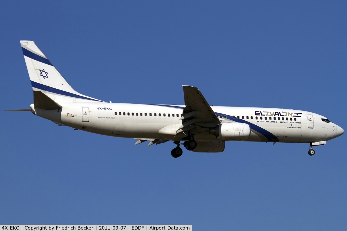4X-EKC, 1999 Boeing 737-858 C/N 29959, on final