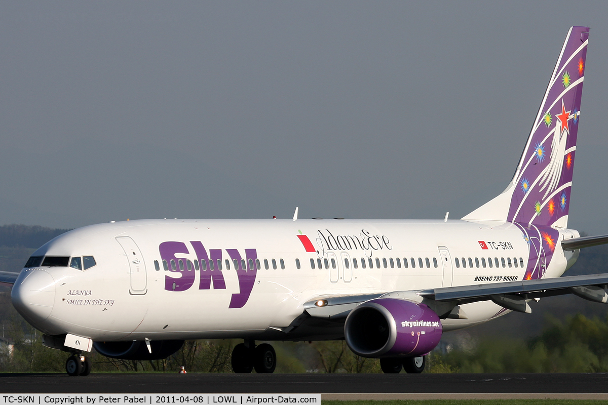 TC-SKN, 2009 Boeing 737-94X/ER C/N 36086, LNZ