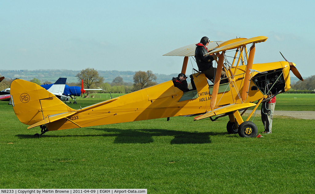 N8233, 1944 De Havilland DH-82A Tiger Moth II C/N 85959, GETTING READY TO FLY BACK TO HOLLAND