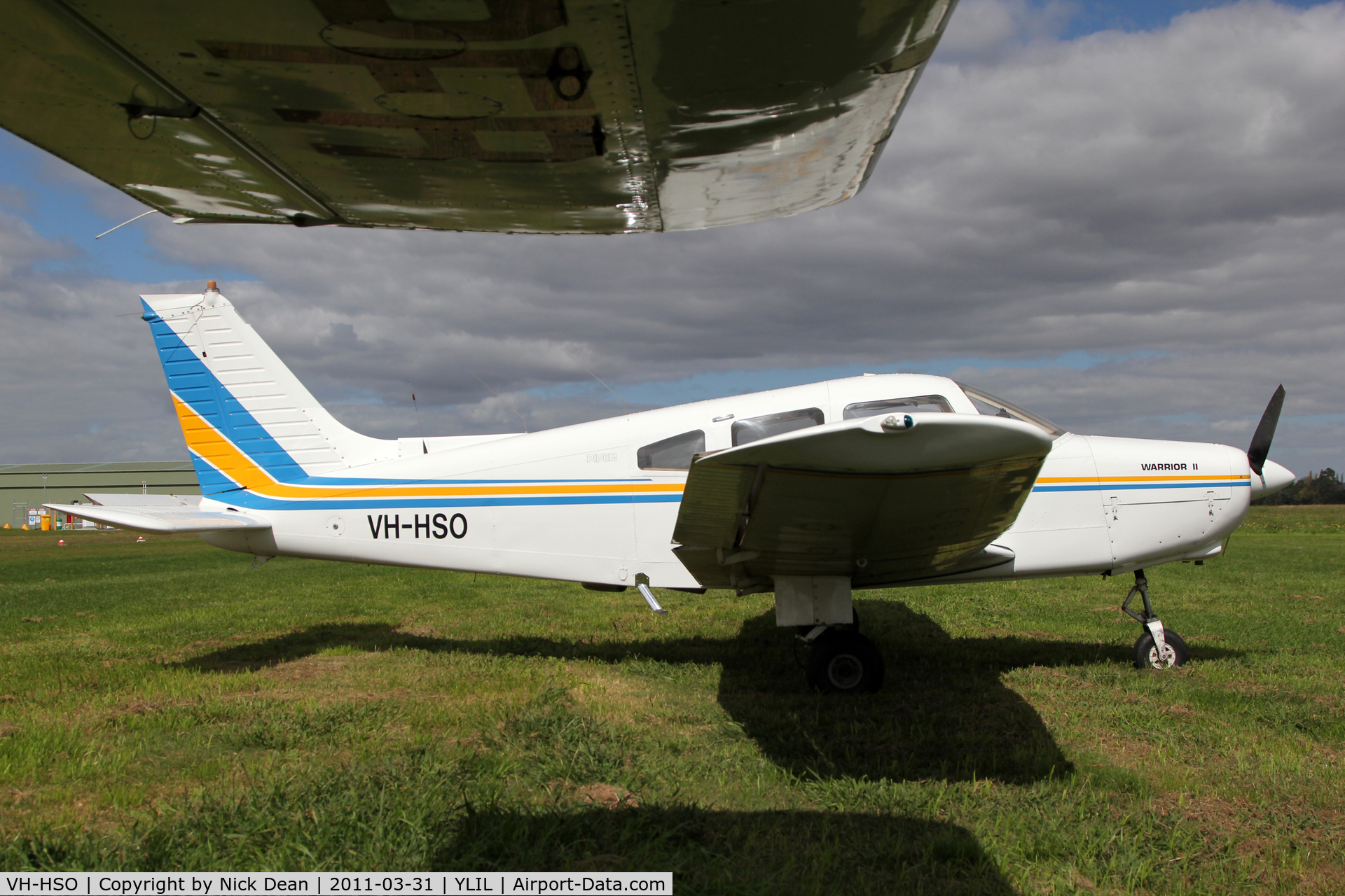 VH-HSO, 1978 Piper PA-28-161 C/N 28-7816625, YLIL