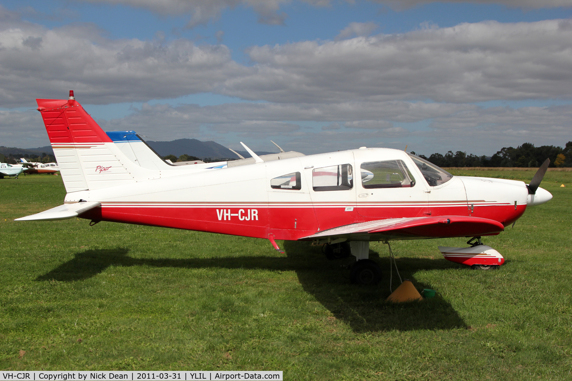 VH-CJR, 1976 Piper PA-28-181 C/N 28-7690406, YLIL