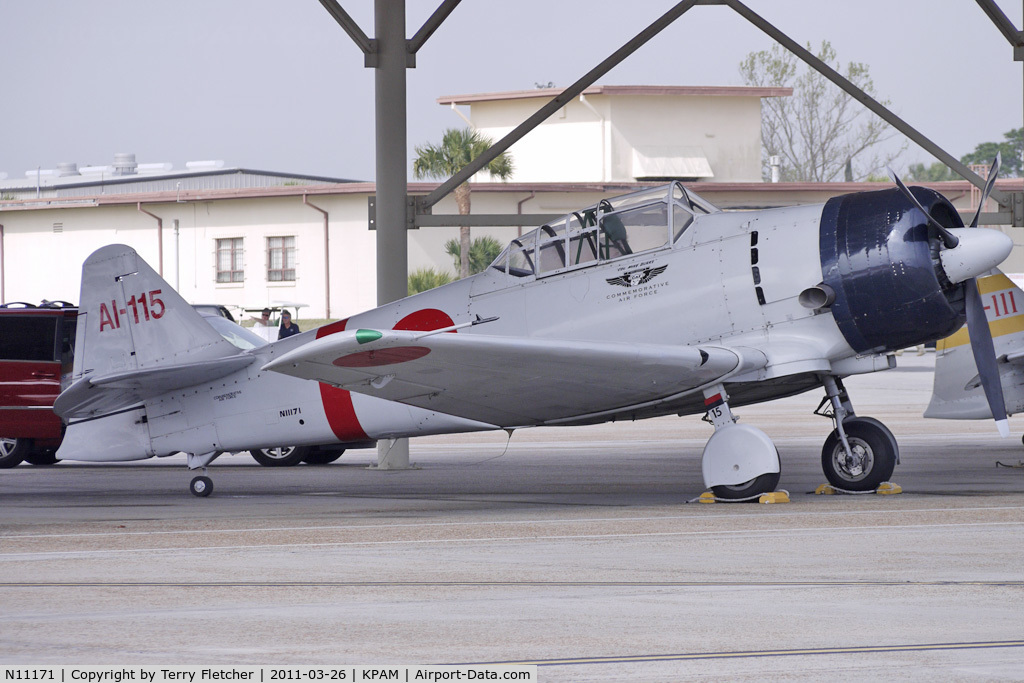 N11171, 1942 North American AT-6B Texan C/N 84-7800, At Tyndall AFB - 2011 Gulf Coast Salute Show