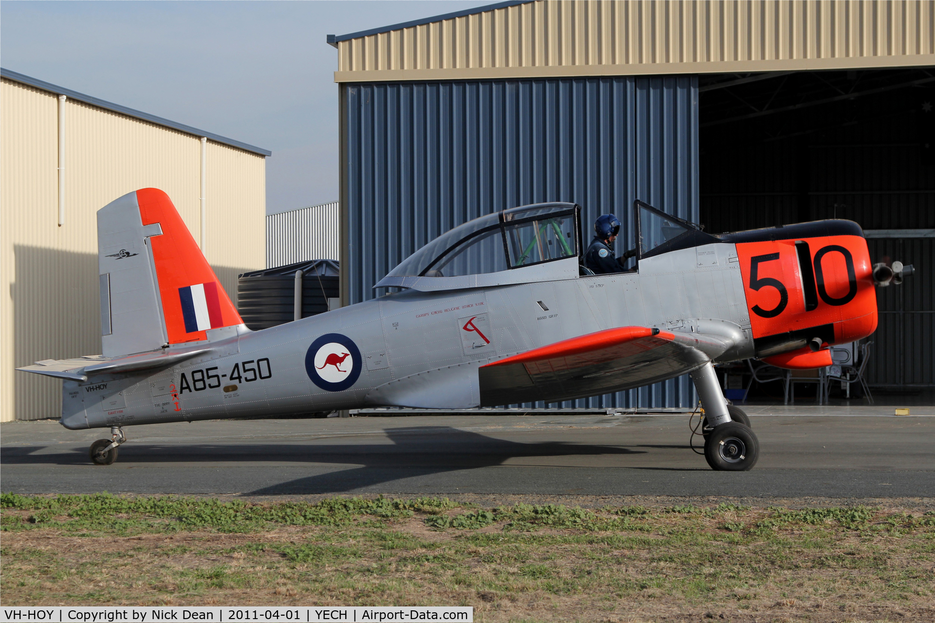 VH-HOY, 1957 Commonwealth CA-25 Winjeel C/N CA25-50, YECH AAAA National fly in 2011