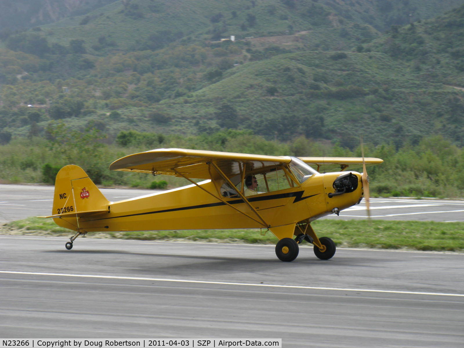 N23266, 1939 Piper J3C-65 Cub Cub C/N 3113, 1939 Piper J3C-65 CUB, Continental A&C65 65 Hp, landing roll Rwy 22