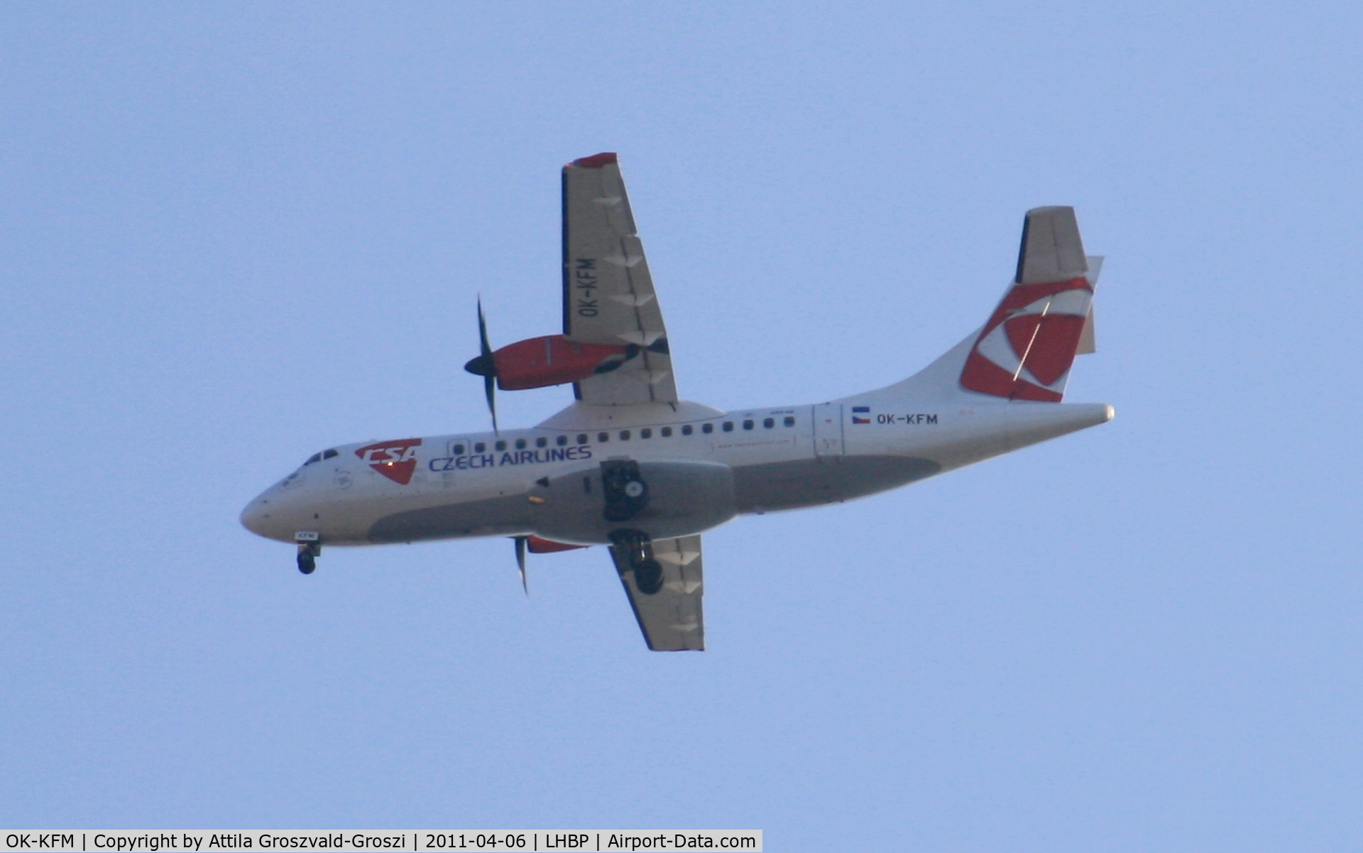 OK-KFM, 2005 ATR 42-500 C/N 635, On a landing direction, in Üllö city airspace.