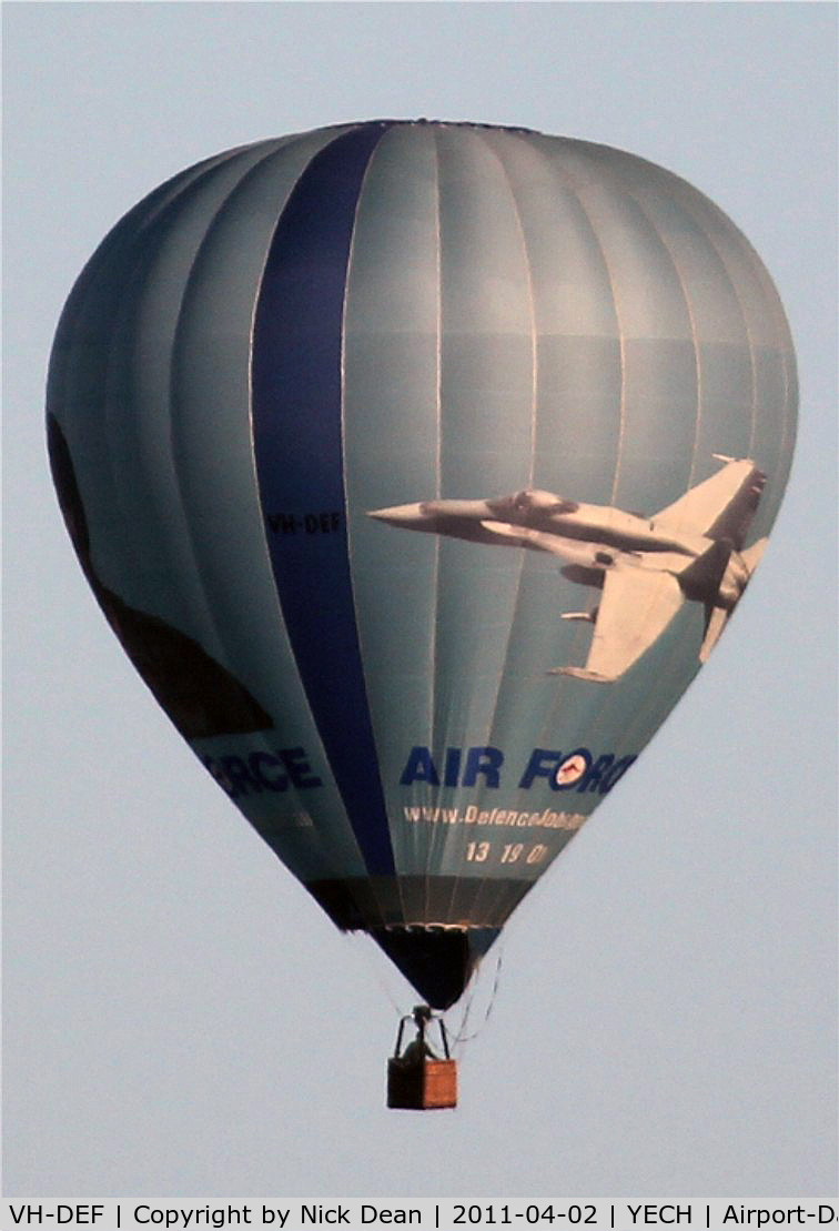 VH-DEF, Kavanagh Balloons B-105 C/N B105-338, YECH AAAA National fly in 2011