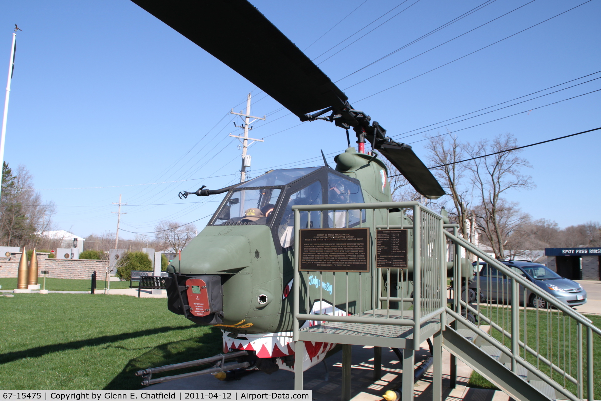 67-15475, 1967 Bell AH-1G Cobra C/N 20139, Dixon, IL Veteran's Memorial