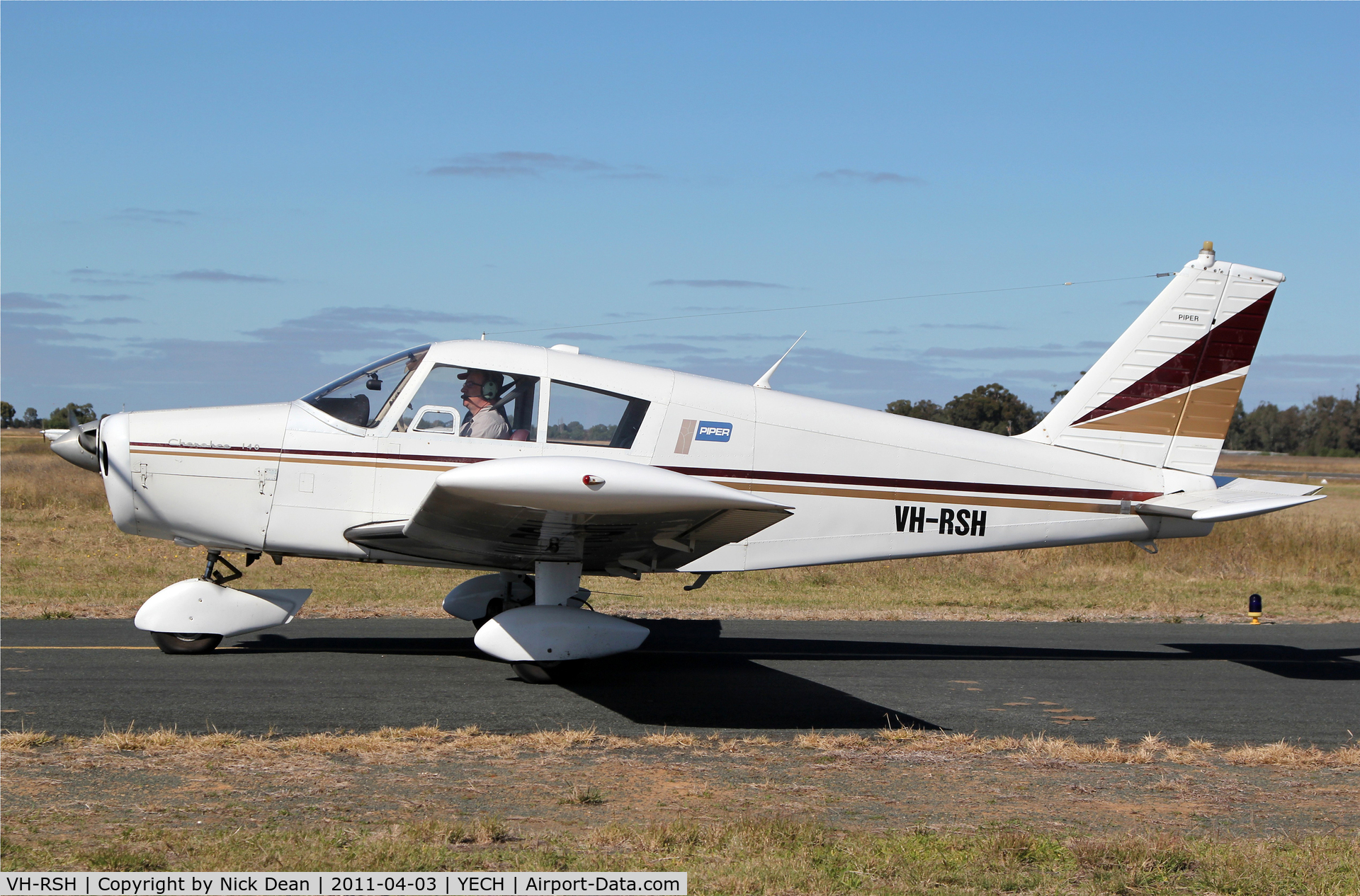 VH-RSH, 1965 Piper PA-28-140 C/N 28-20965, YECH AAAA National fly in 2011