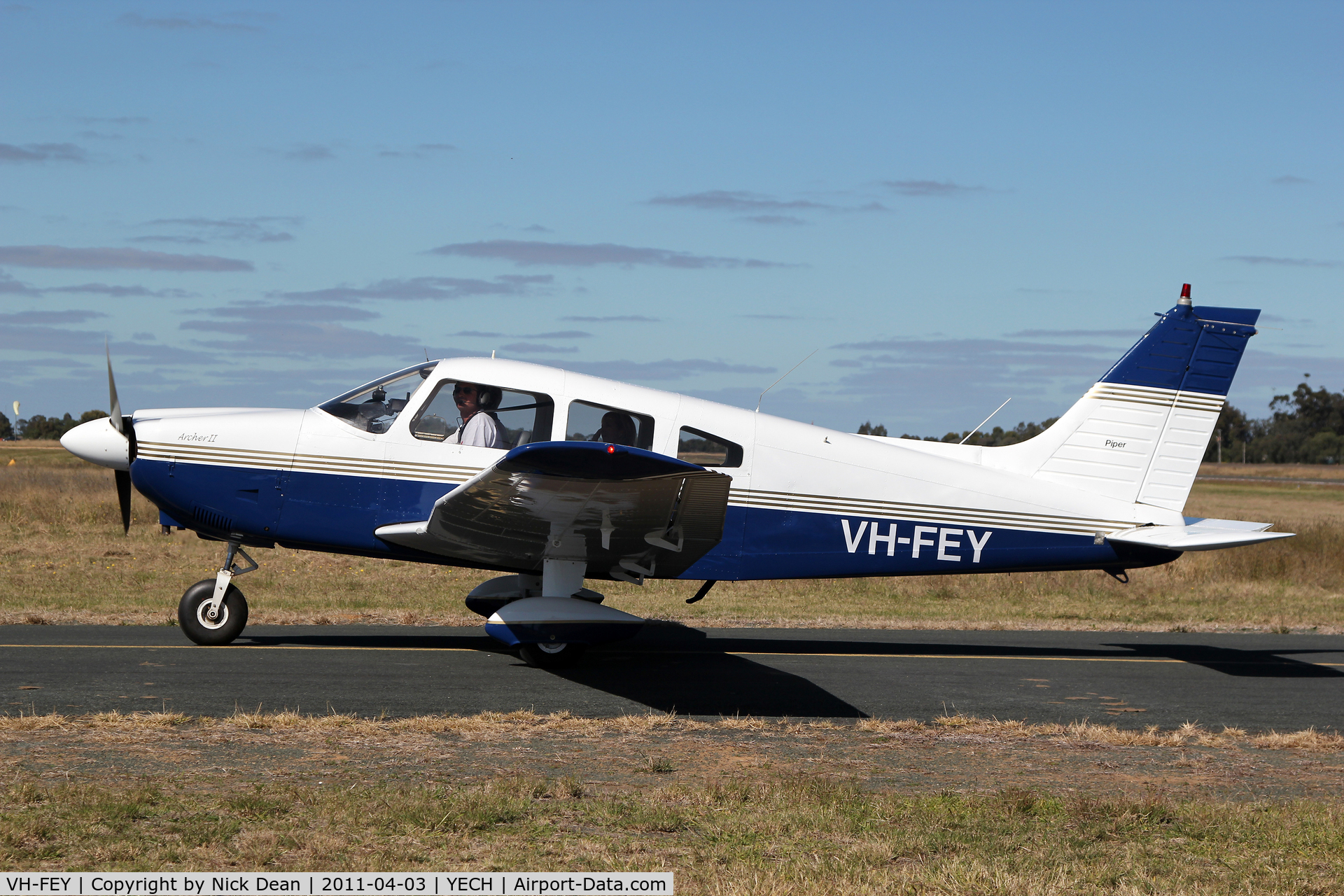 VH-FEY, 1976 Piper PA-28-181 C/N 28-7690006, YECH AAAA National fly in 2011