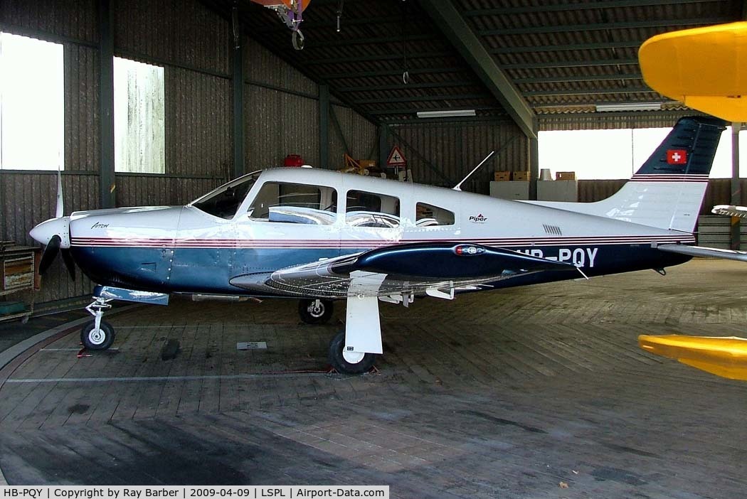 HB-PQY, 2005 Piper PA-28R-201 Cherokee Arrow III C/N 2844120, Piper PA-28R-201 Arrow III [2844120] Langenthal~HB 09/04/2009