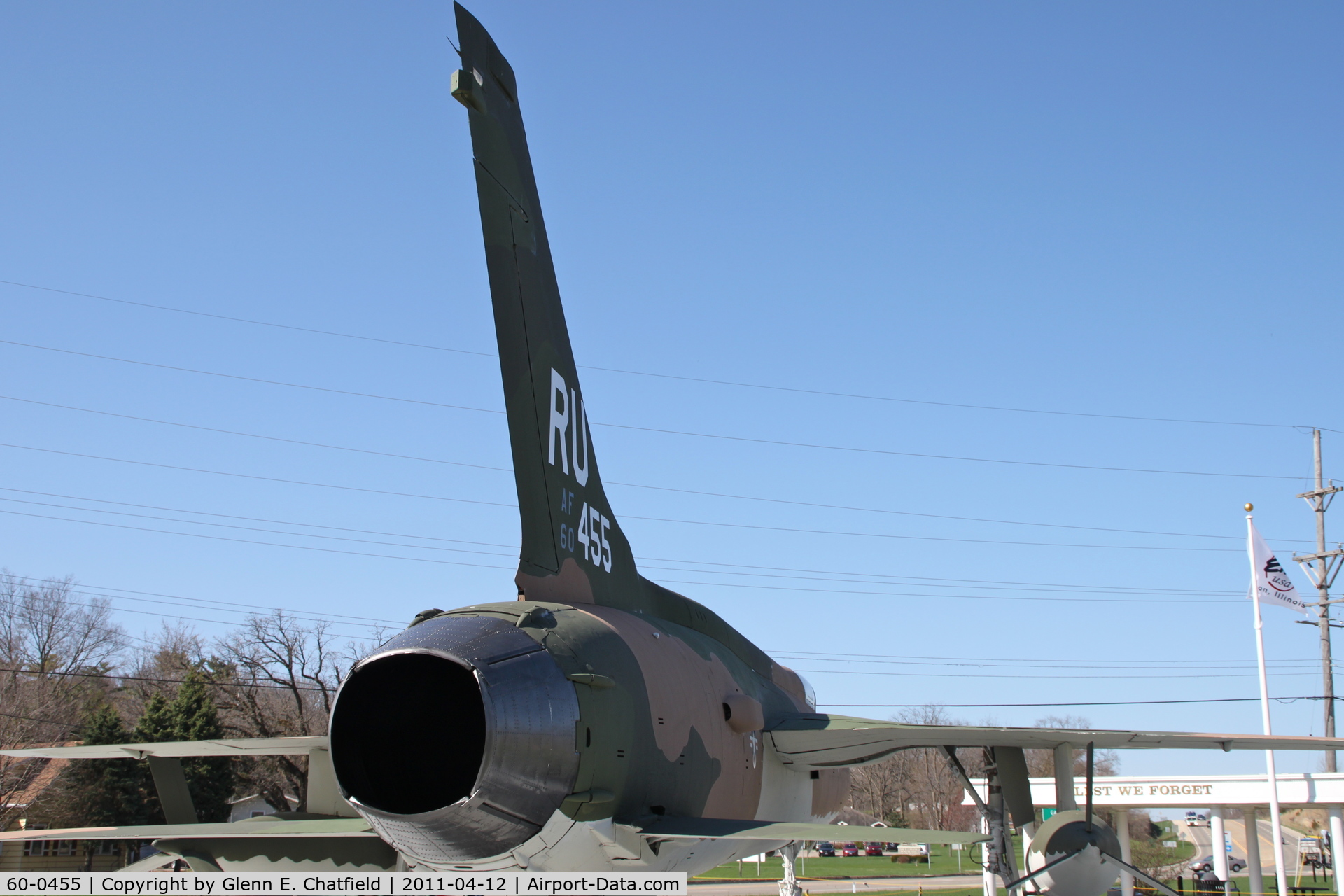 60-0455, 1960 Republic F-105D Thunderchief C/N D143, Displayed at the Dixon, IL  Veteran's Memorial