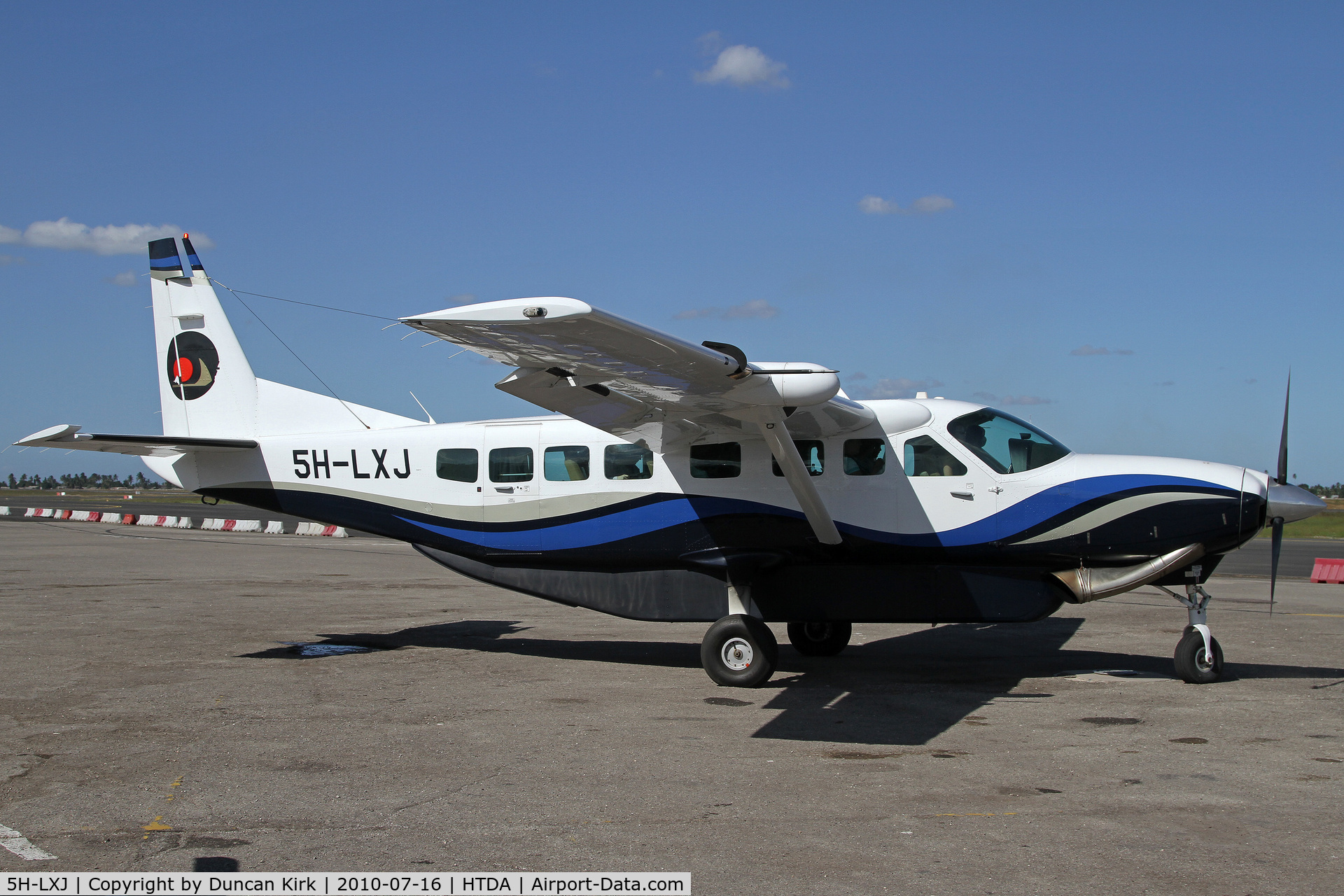 5H-LXJ, 2006 Cessna 208B Grand Caravan C/N 208B1230, Leased to Coastal