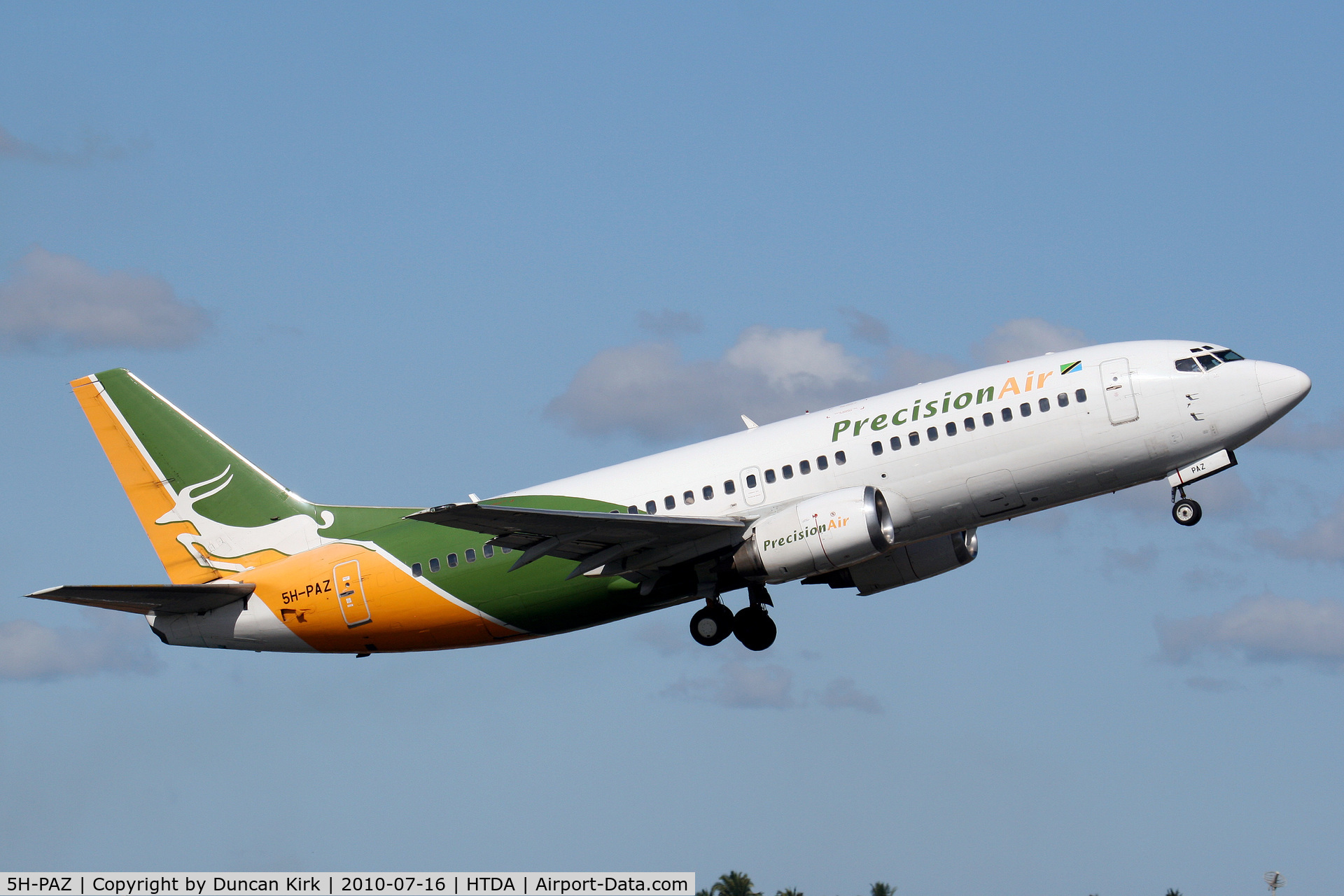 5H-PAZ, 1990 Boeing 737-3Y0 C/N 24770, Nice Dar Es Salaam departure shot