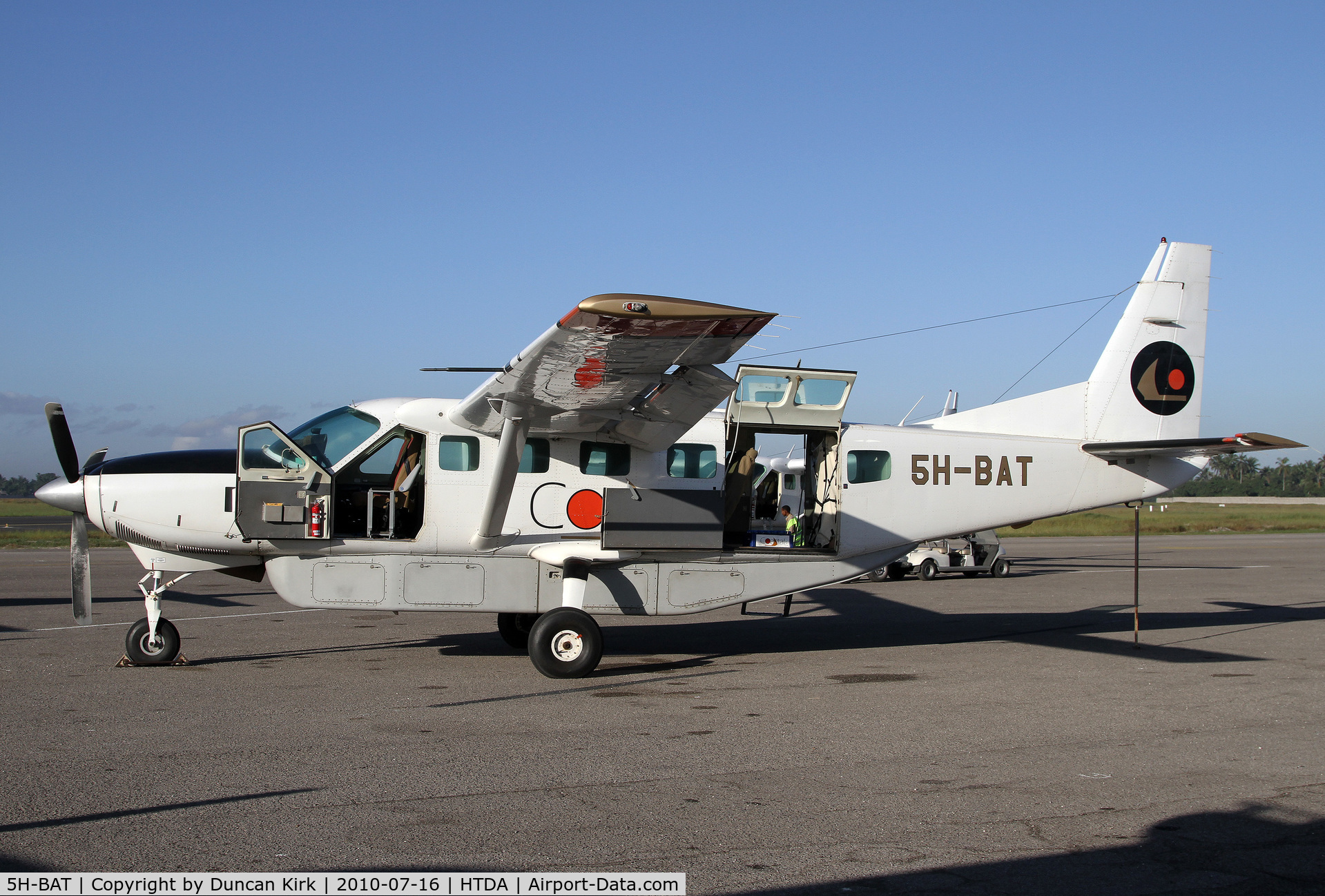 5H-BAT, 2003 Cessna 208B Grand Caravan C/N 208B1030, Ready for service