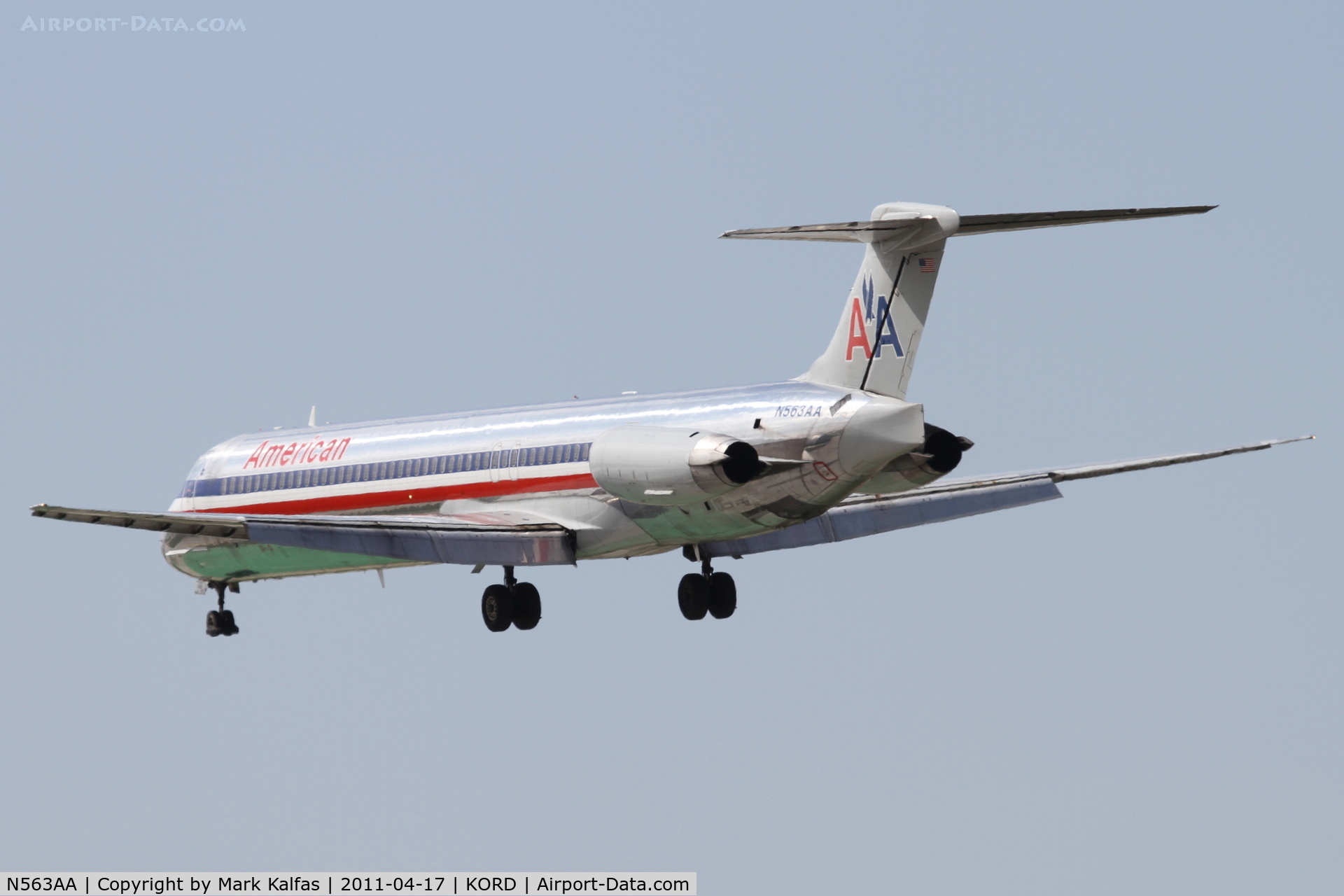 N563AA, 1987 McDonnell Douglas MD-83 (DC-9-83) C/N 49345, American Airlines McDonnell Douglas DC-9-83, AAL593 arriving from KMSP, RWY 28 approach KORD.