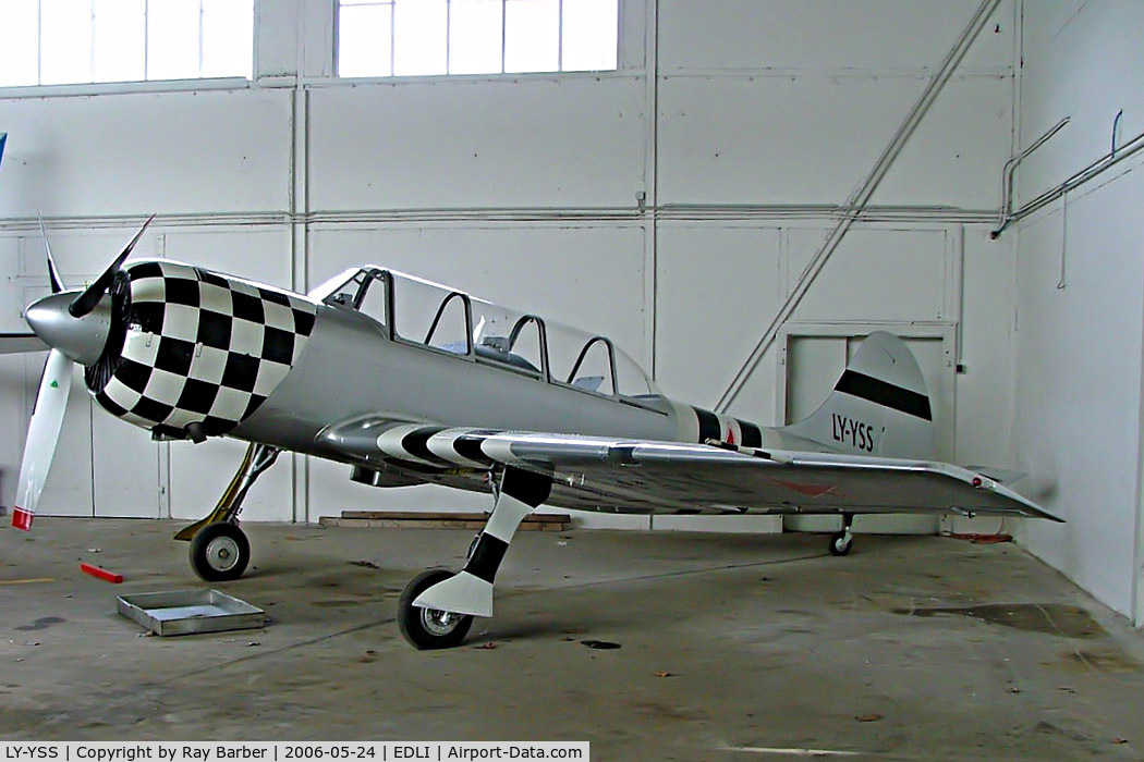 LY-YSS, Yakovlev Yak-52TD C/N 832910, Yakovlev Yak-52TD [832910] Bielefeld~D 24/05/2006