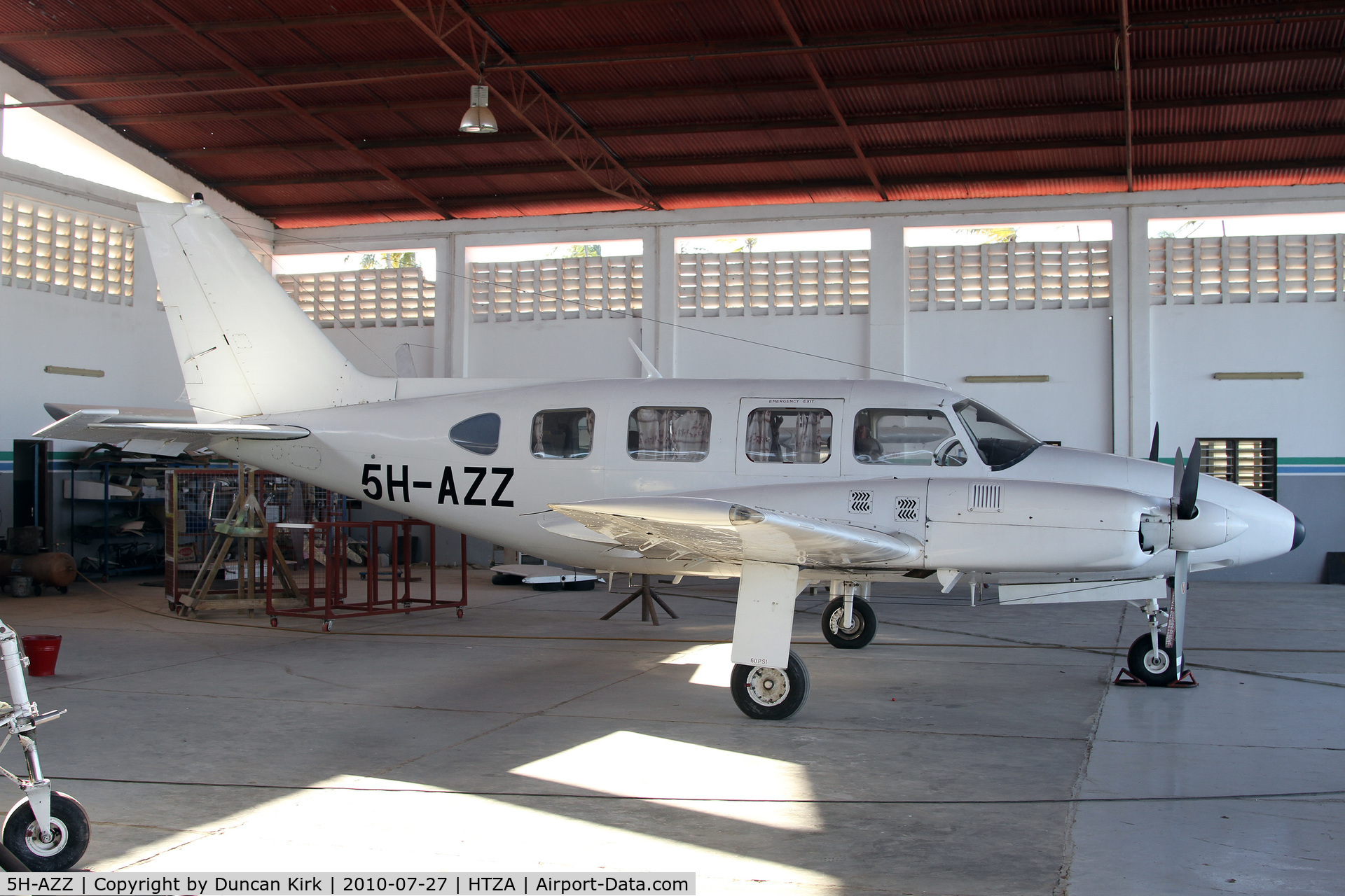 5H-AZZ, 1972 Piper PA-31-310 Navajo C/N 31-823, In Tropical Air's hangar at Zanzibar