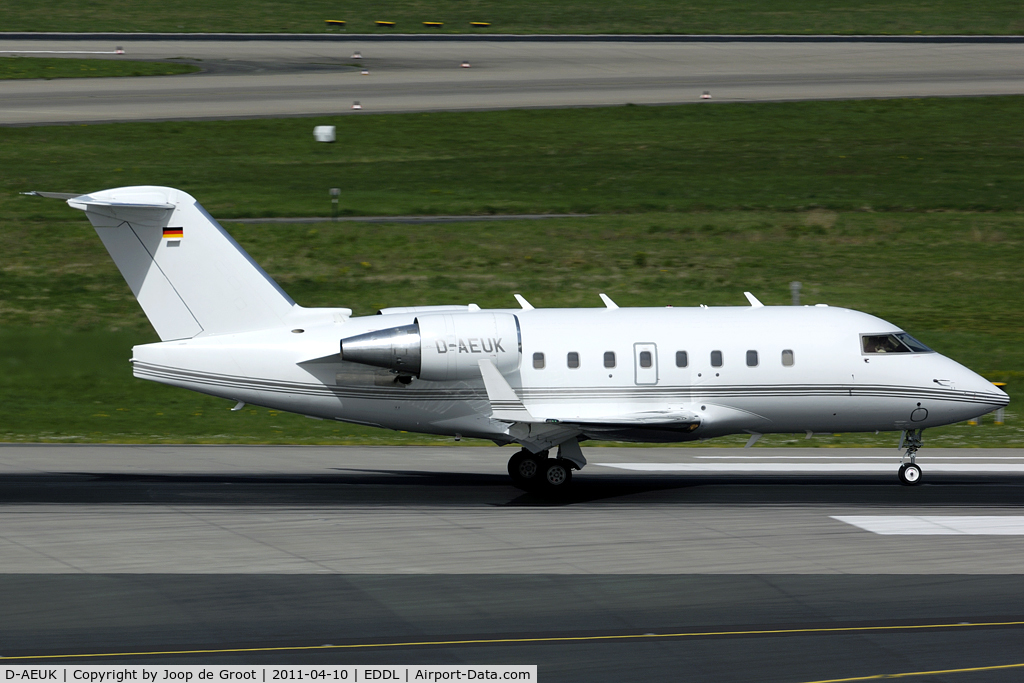 D-AEUK, 2004 Bombardier Challenger 604 (CL-600-2B16) C/N 5580, unmarked. Operated by Challenge Air