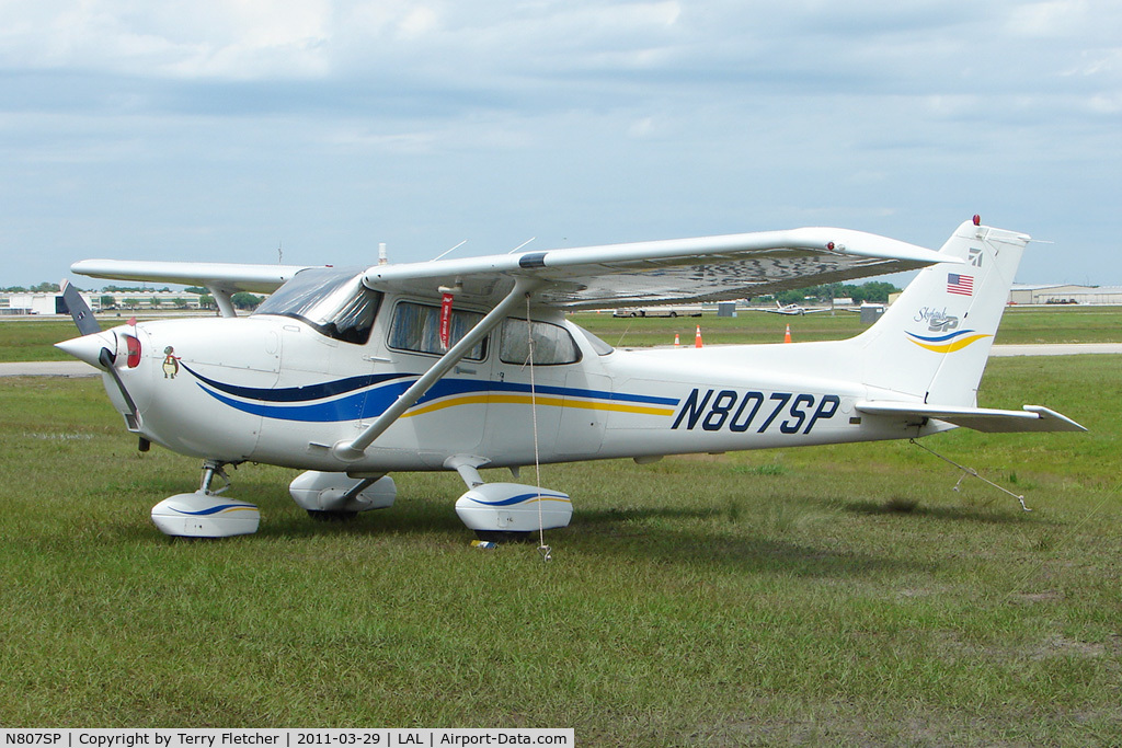 N807SP, 1999 Cessna 172S C/N 172S8111, 2011 Sun n Fun  - Lakeland , Florida