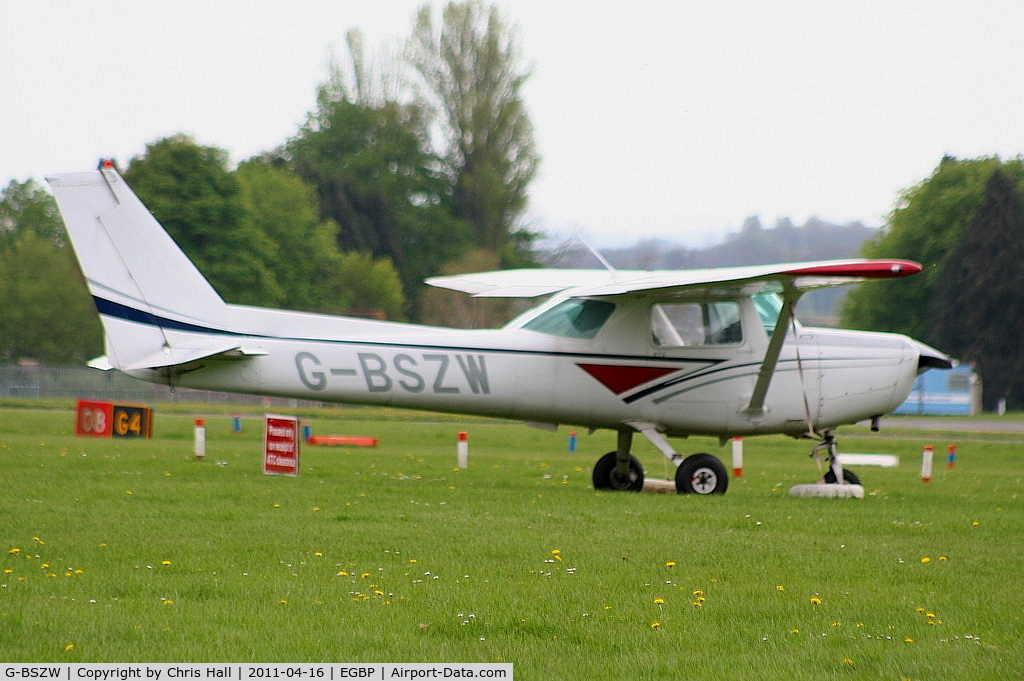 G-BSZW, 1977 Cessna 152 C/N 152-81072, privately owned