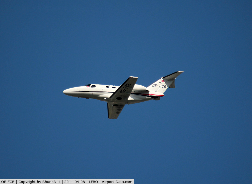 OE-FCB, 2008 Cessna 510 Citation Mustang Citation Mustang C/N 510-0044, Taking off rwy 32R