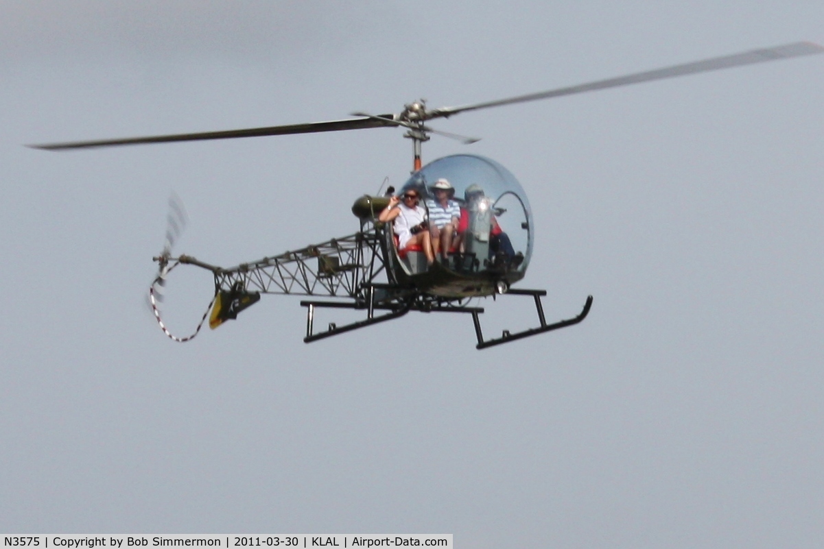 N3575, Bell 47D-1 C/N K-7032, Taking rides at Sun N Fun 2011 - Lakeland, FL