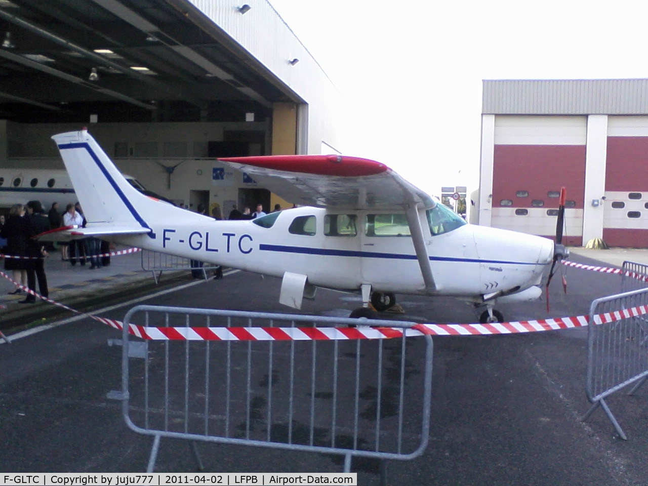 F-GLTC, Cessna T210F Turbo Centurion C/N T210-0188, use for maintenance training at THALES