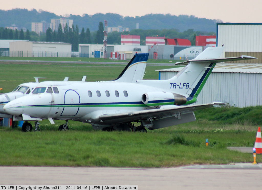 TR-LFB, 1966 Hawker Siddeley HS.125 Series 3B C/N 25130, Parked near Aero Stock hangars...