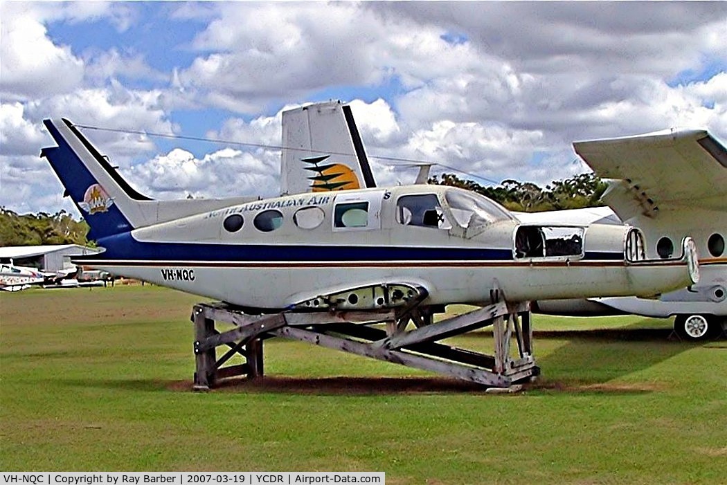 VH-NQC, 1969 Cessna 402A C/N 402A-0072, Cessna 402A [402A-0072] Caloundra~VH 19/03/2007