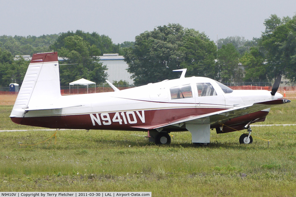 N9410V, 1969 Mooney M20C Ranger C/N 700036, 2011 Sun n Fun Lakeland , Florida