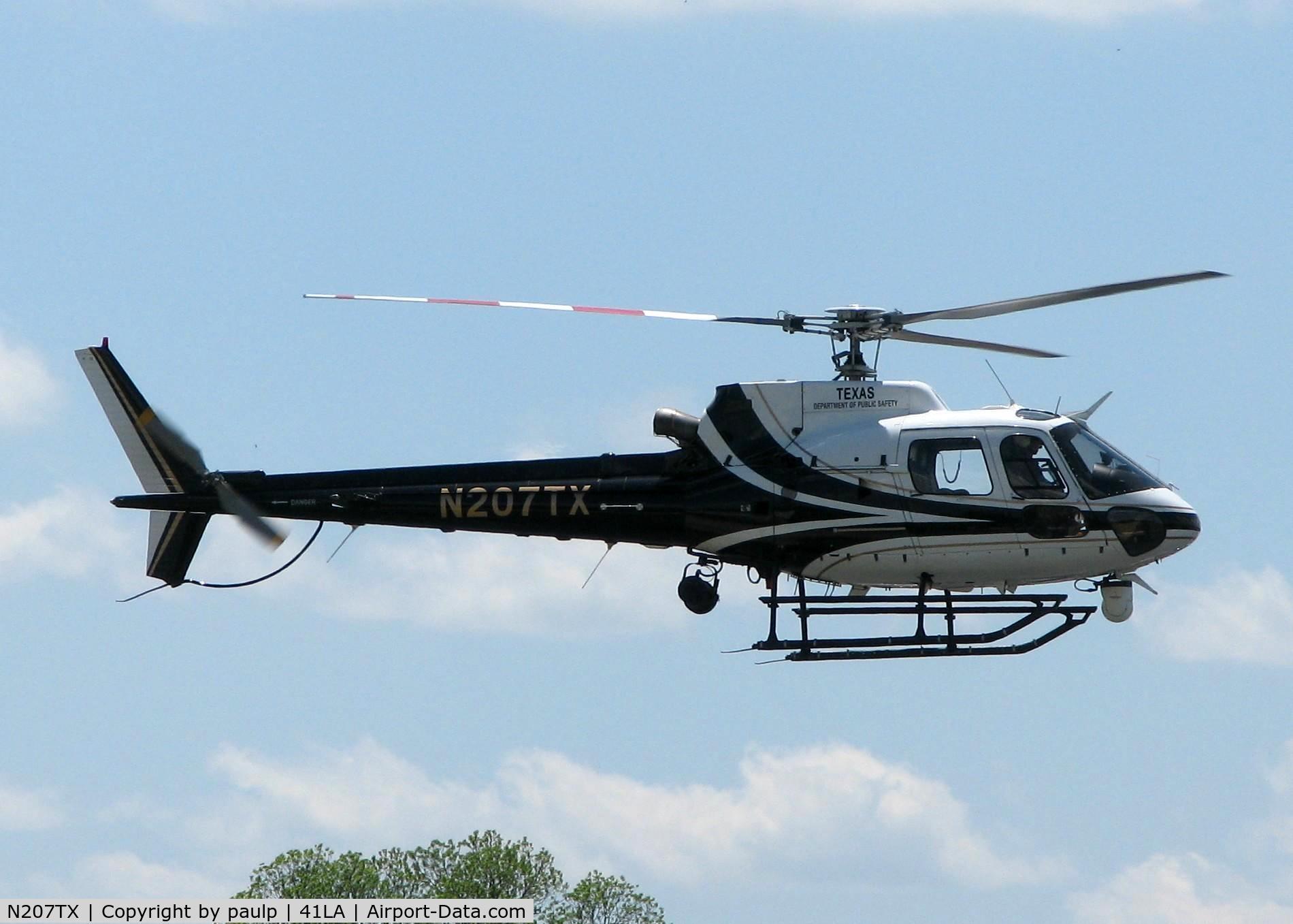 N207TX, 2005 Eurocopter AS-350B-2 Ecureuil C/N 3951, Landing at Metro Aviation / Downtown Shreveport.