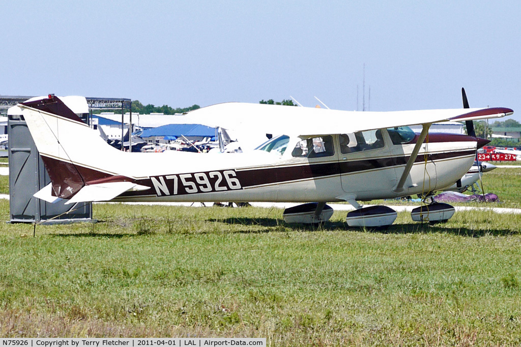 N75926, 1976 Cessna 172N C/N 17268048, 2011 Sun n Fun Lakeland , Florida