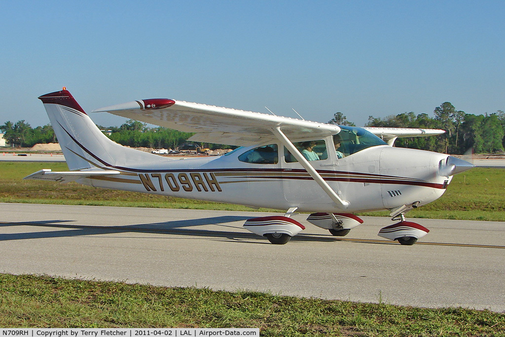 N709RH, 1970 Cessna 182N Skylane C/N 18260387, 2011 Sun n Fun at Lakeland Florida