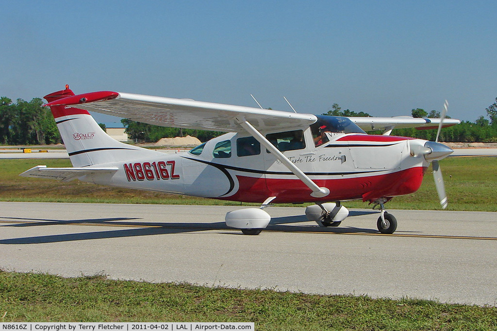 N8616Z, 1967 Cessna P206B Super Skylane C/N P206-0416, 2011 Sun n Fun at Lakeland , Florida