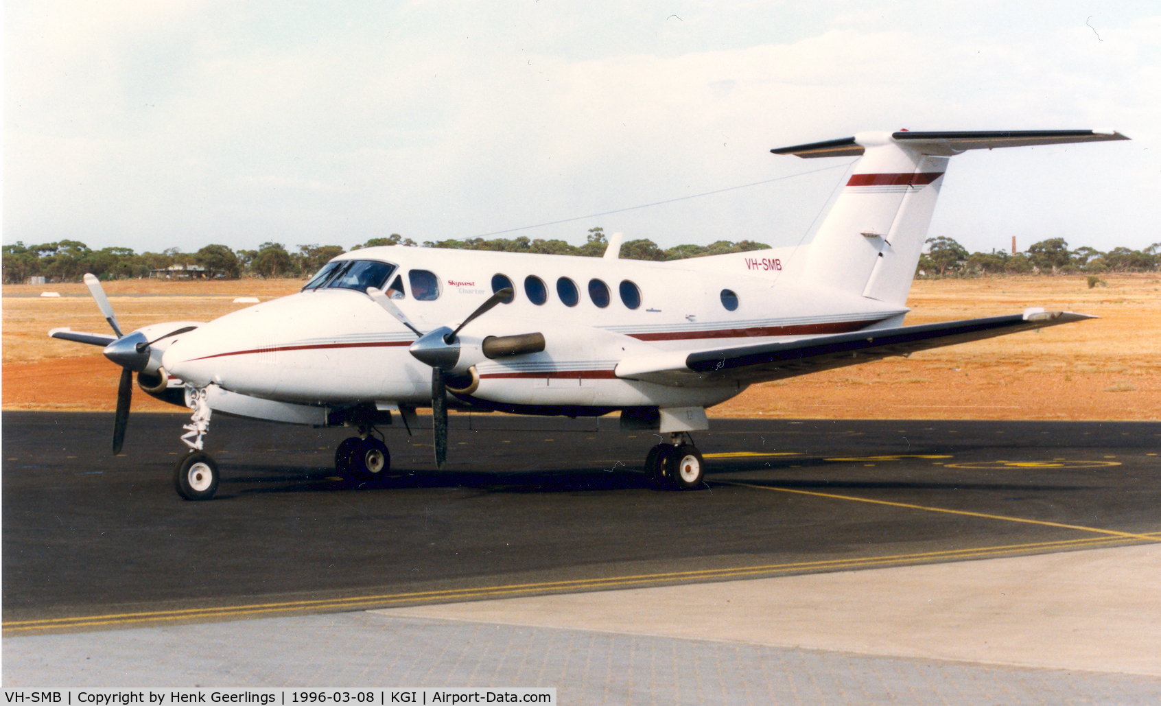 VH-SMB, 1978 Beech B200 Super King Air King Air C/N BB-355, Skywest Charter