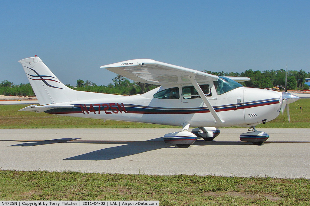 N4725N, 1979 Cessna 182Q Skylane C/N 18267314, 2011 Sun n Fun at Lakeland , Florida