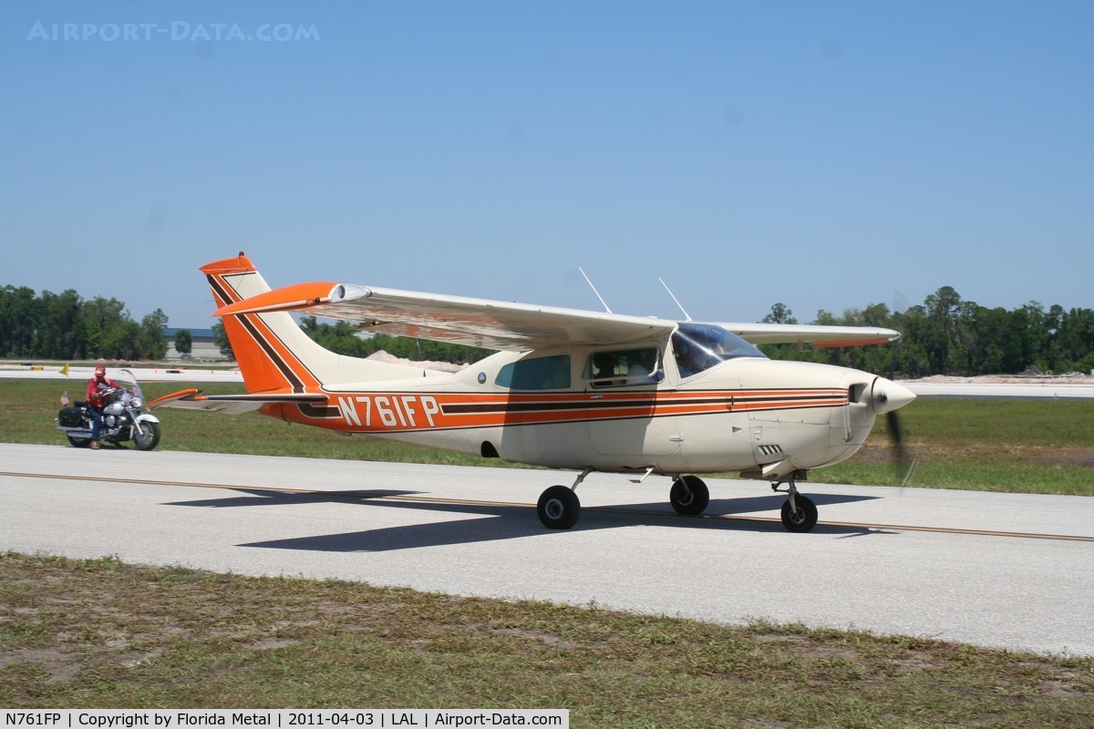 N761FP, 1977 Cessna 210M Centurion C/N 21062224, C210M