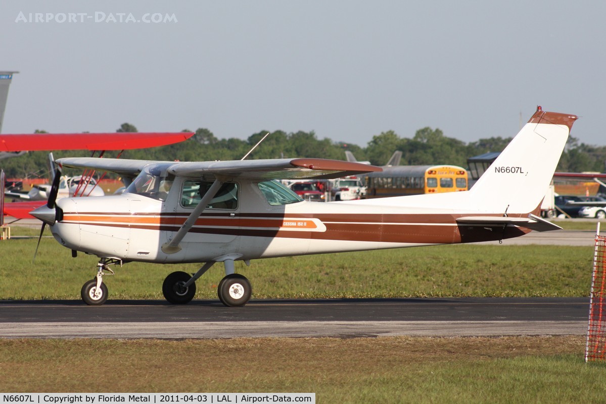 N6607L, 1980 Cessna 152 C/N 15284461, Cessna 152