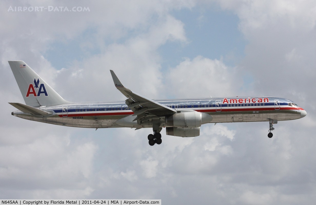 N645AA, 1991 Boeing 757-223 C/N 24603, American 757-200