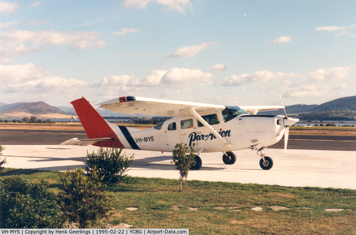 VH-MYS, 1979 Cessna U206G Stationair C/N U20605162, Par-Avion , Hobart , Tasmania