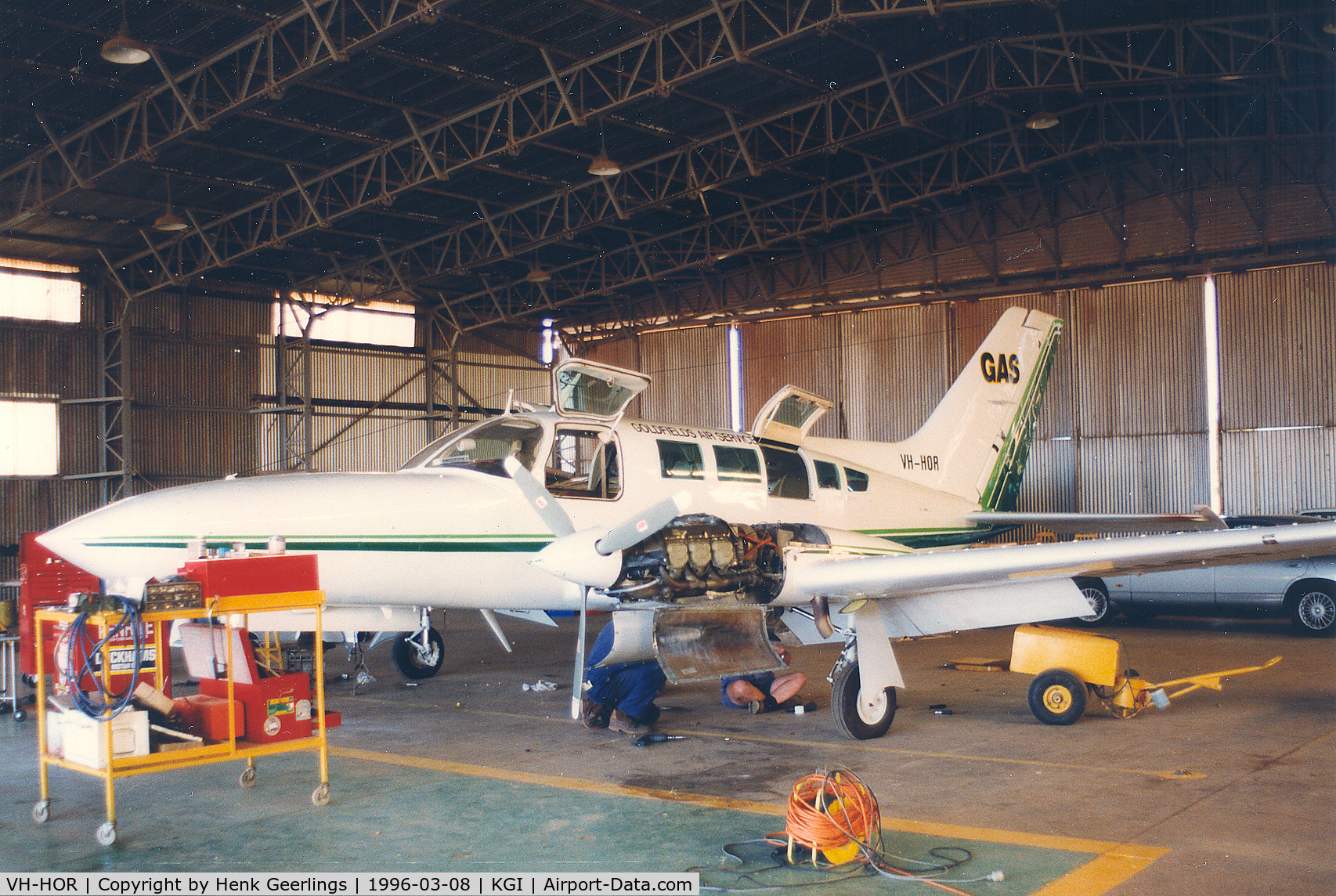 VH-HOR, Cessna 402C C/N 402C0108, Goldfield Air Services