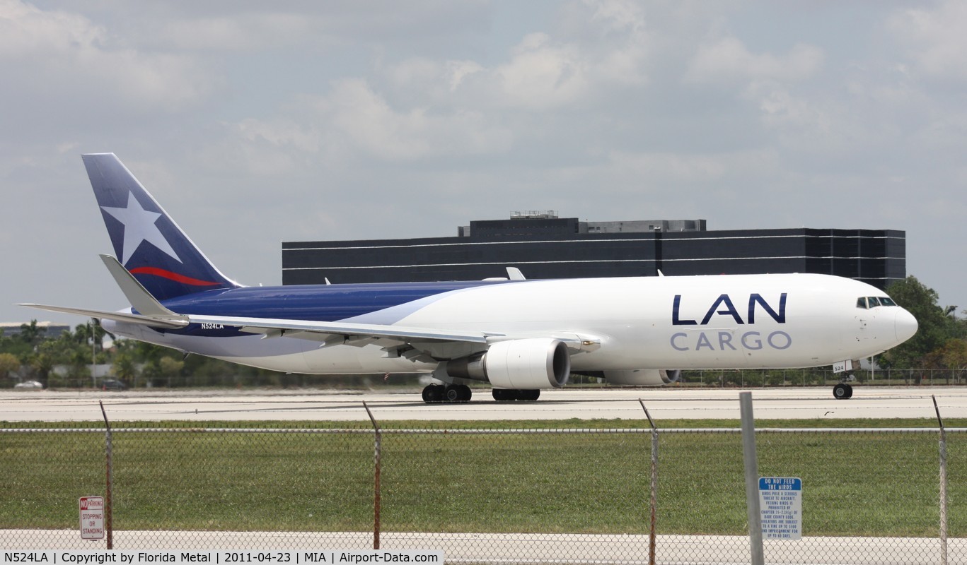 N524LA, 2007 Boeing 767-346F C/N 35816, Lan Chile Cargo