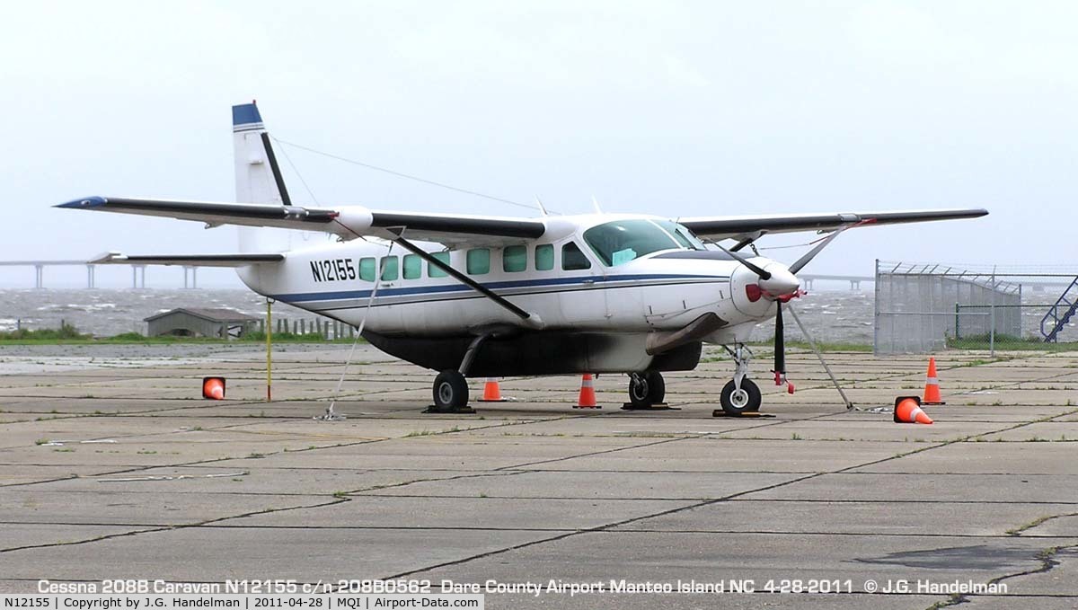 N12155, 1996 Cessna 208B C/N 208B0562, At Dare County Airport;45kt gusts